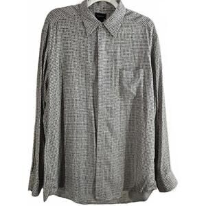 Claiborne Men's Long Sleeve Button-Up Shirt Black and White Pattern Size L